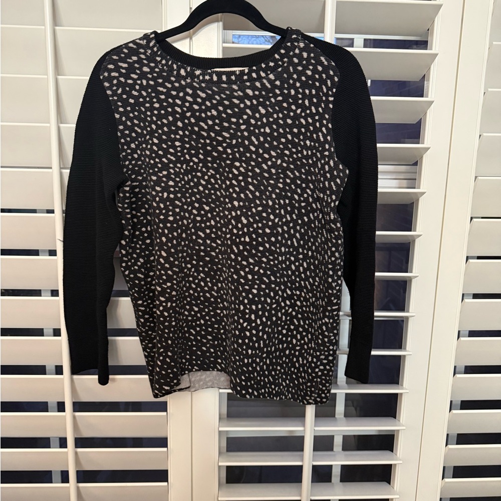 Tory Burch Black and White Patterned Sweater